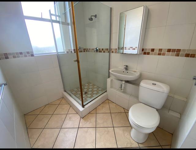 3 BEDROOM APARTMENT TO LET IN MILNERTON CENTRAL